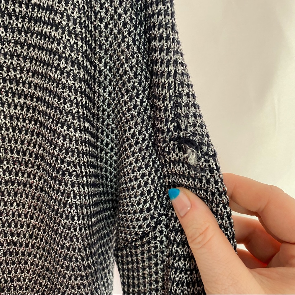 Vince Metallic Knit Cardigan Sweater, sz XS - Picture 5 of 7